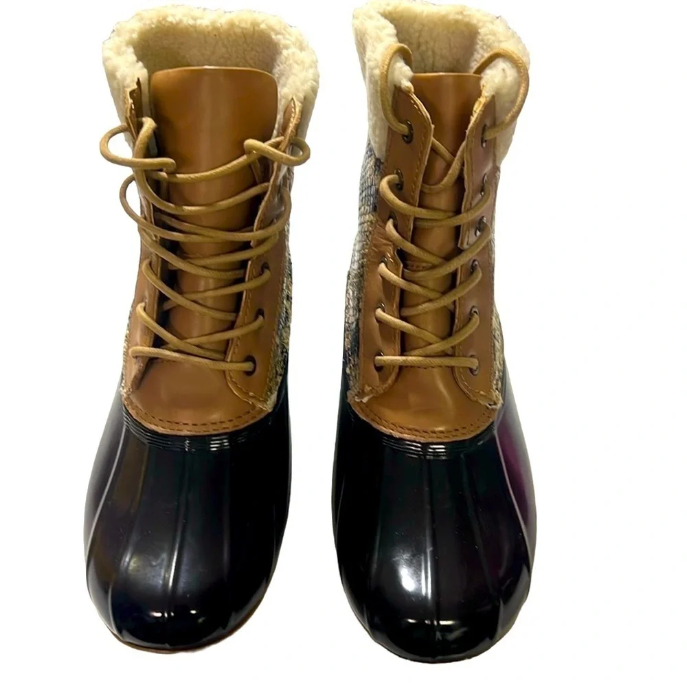 Sam Edelman stylish waterproof